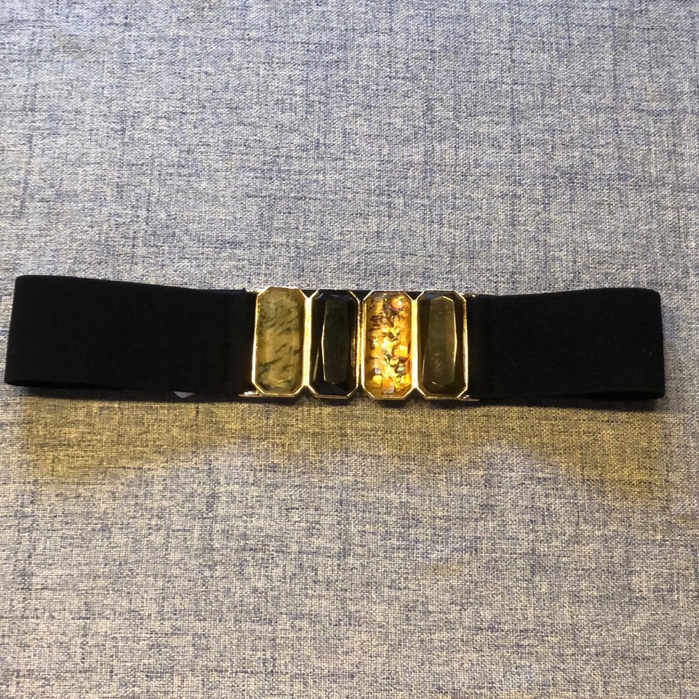 BCBG stretch belt